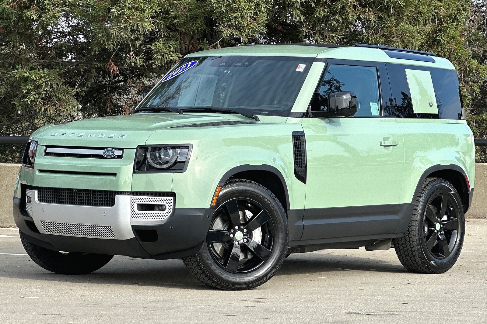 2023 Land Rover Defender