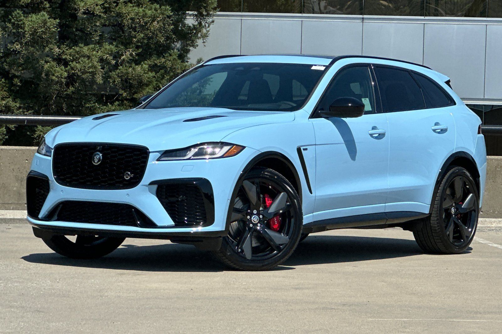 2026 Jaguar F-PACE SVR 575 Edition AWD's photo