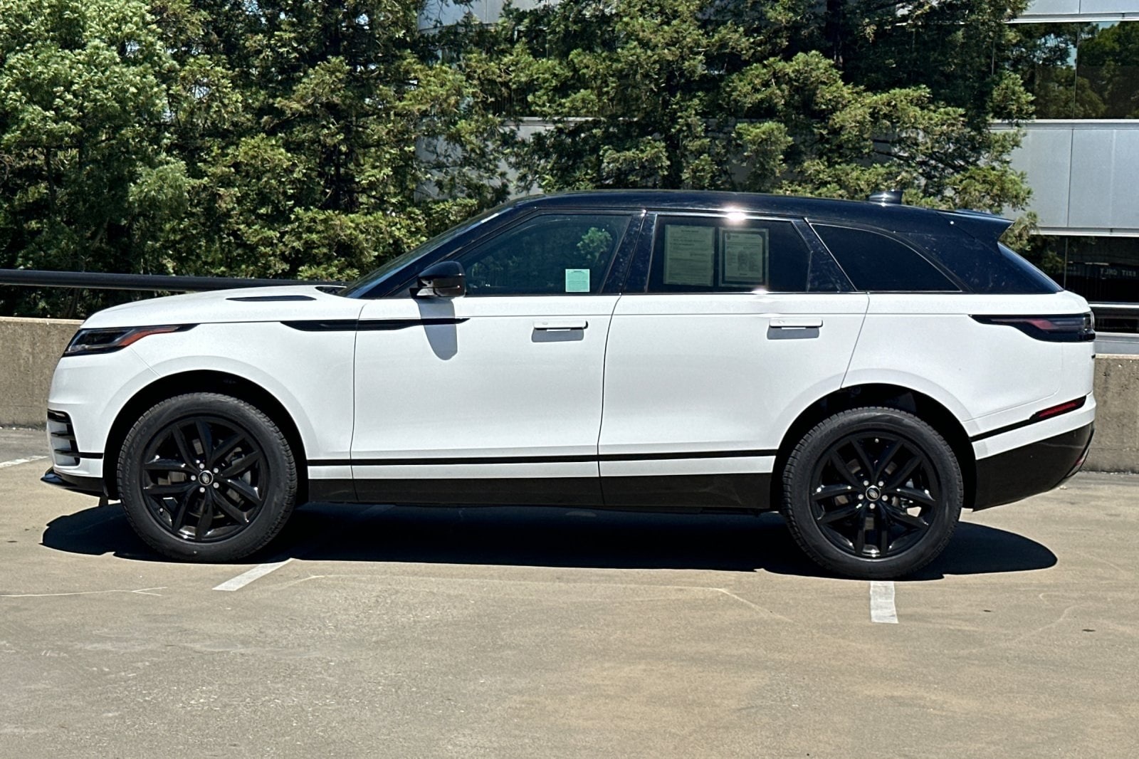 Used 2025 Land Rover Range Rover Velar Dynamic SE with VIN SALYL2EXXSA394088 for sale in Walnut Creek, CA