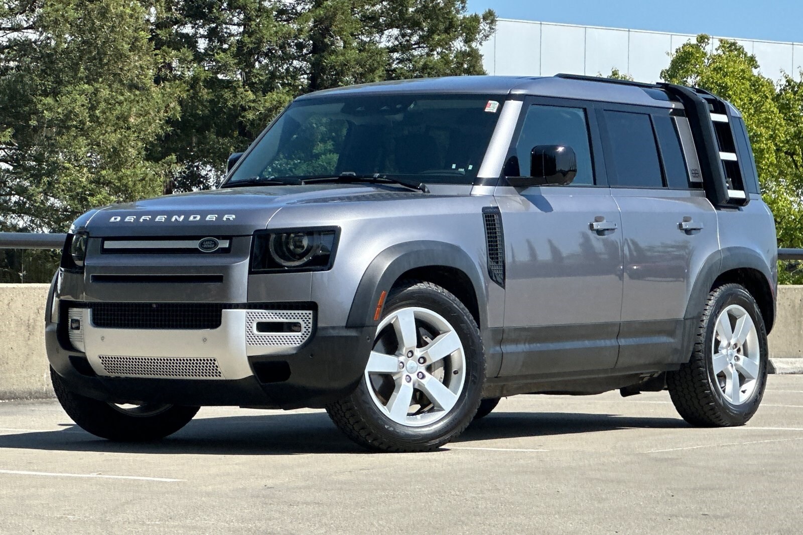 2022 Land Rover Defender