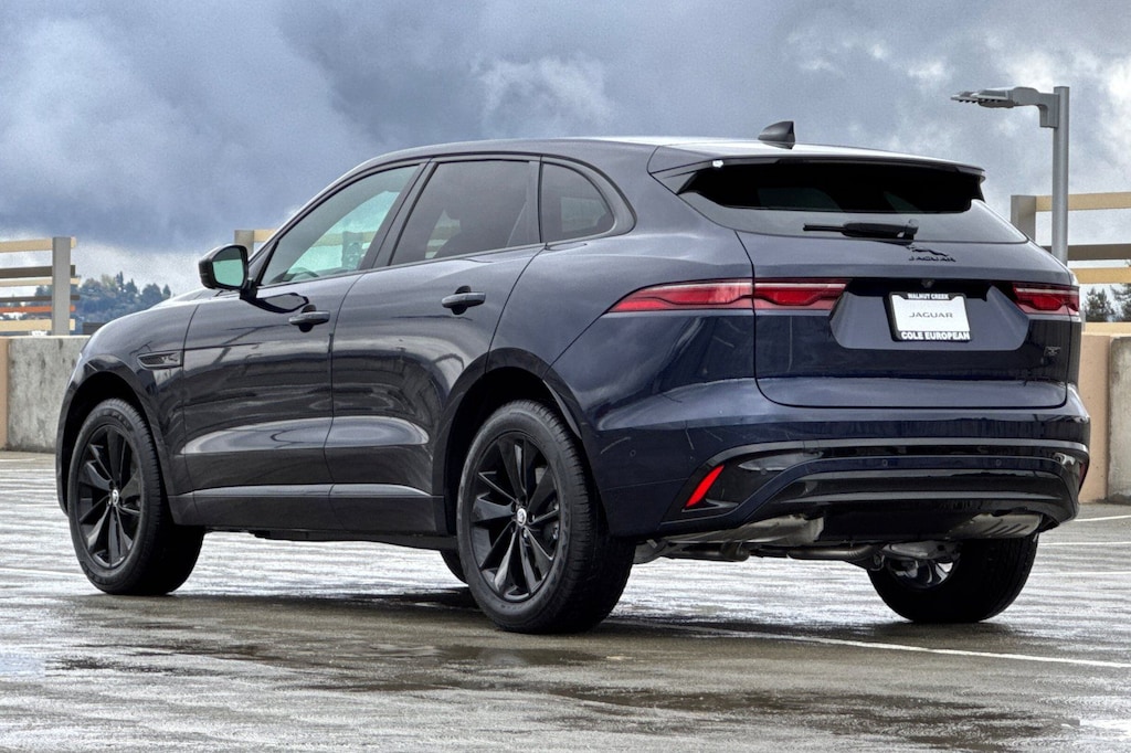 New 2026 Jaguar F-PACE 250PS R-Dynamic S SUV