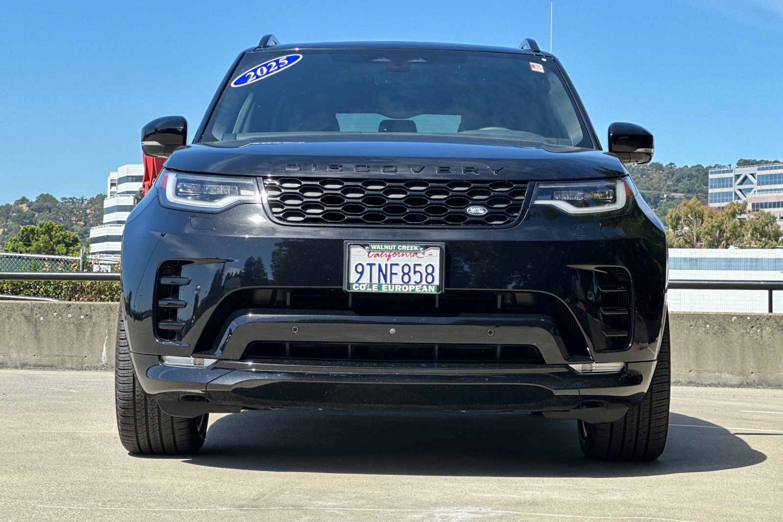 2025 Land Rover Discovery Dynamic SE - Photo 8