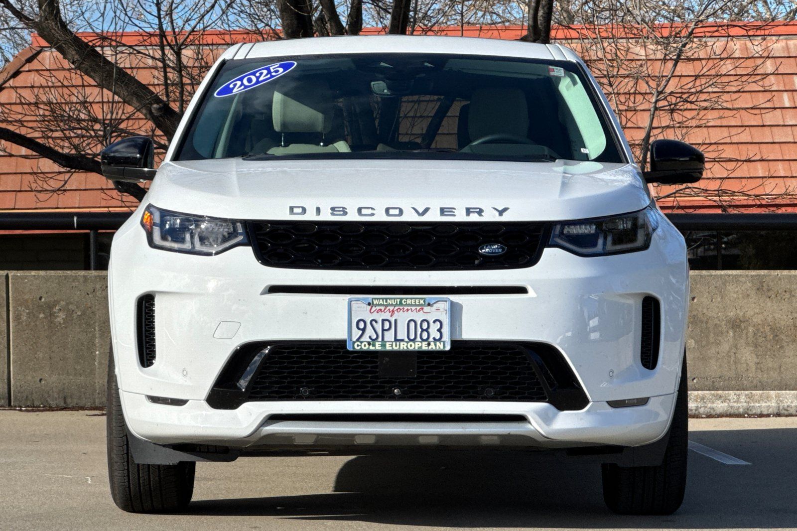 2025 Land Rover Discovery Sport S photo 3