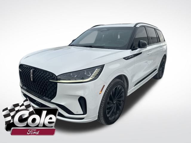 2025 Lincoln Aviator Reserve's photo