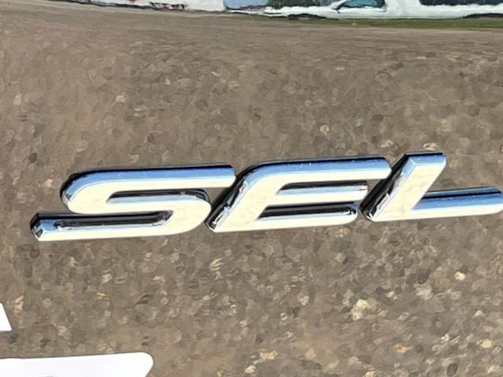 Certified 2023 Ford Edge SUV
