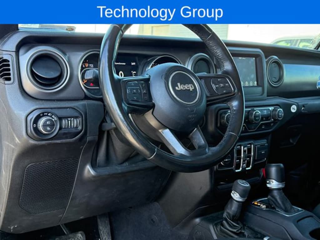 Used 2021 Jeep Gladiator Sport Truck Crew Cab