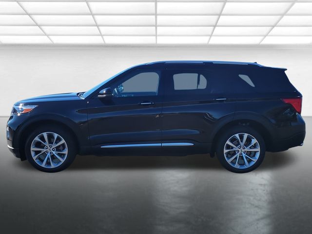 2022 Ford Explorer Platinum photo 3