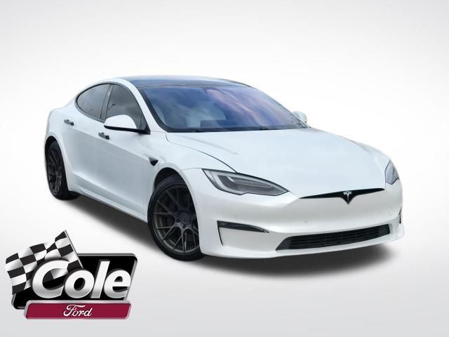 2022 Tesla Model S Plaid's photo