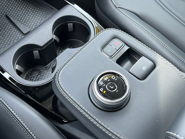 2024 Ford Mustang Mach-E Select AWD - Photo 25