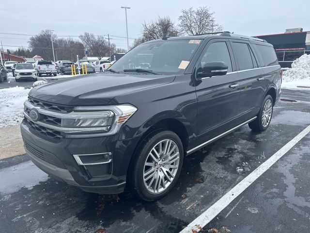 2024 Ford Expedition Limited's photo