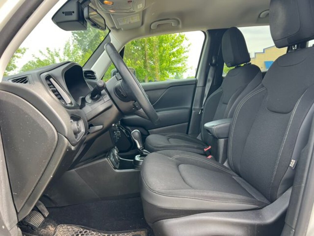 Certified 2023 Jeep Renegade Latitude SUV