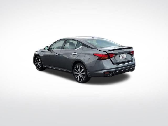 2022 Nissan Altima 2.5 Platinum photo 4