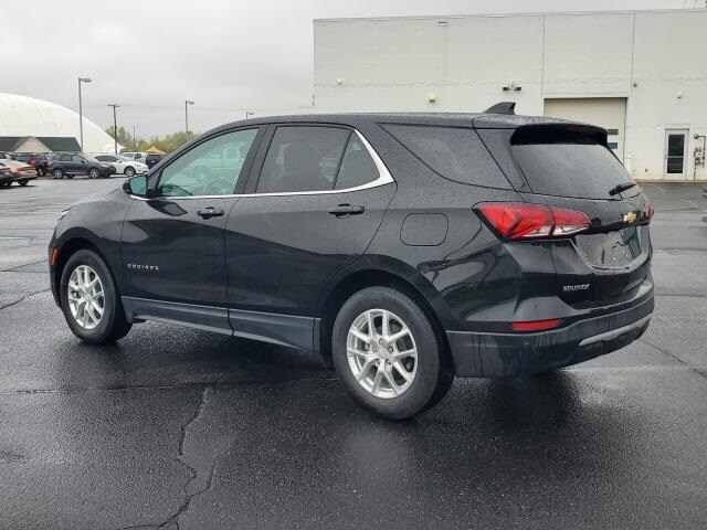 2022 Chevrolet Equinox photo 3