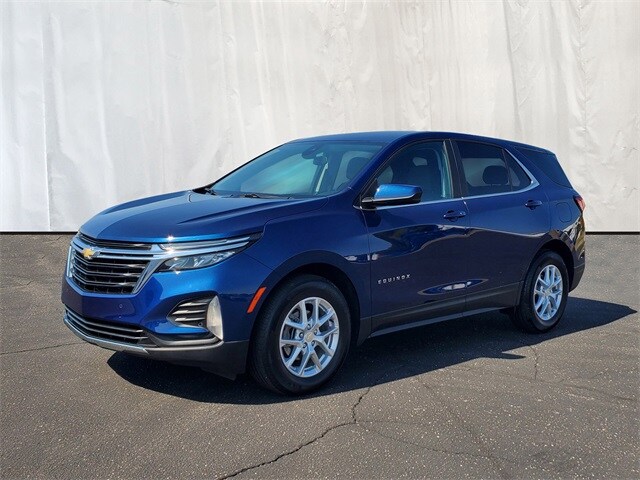 2023 Chevrolet Equinox photo 2
