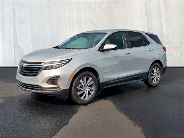 Certified 2022 Chevrolet Equinox LT with VIN 3GNAXKEV9NL262066 for sale in Schoolcraft, MI