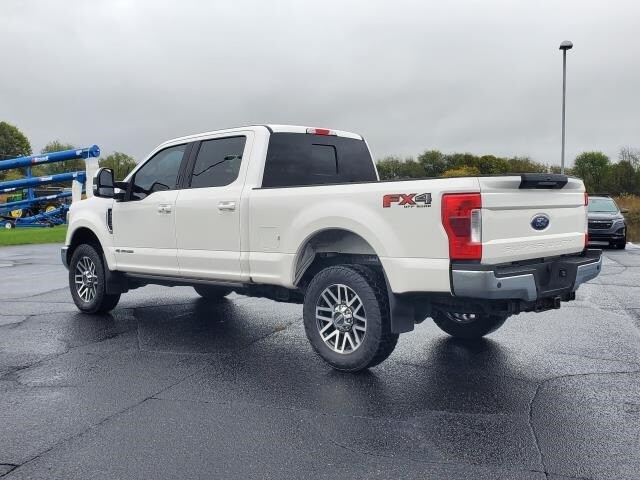 2019 Ford F-250 Lariat photo 3