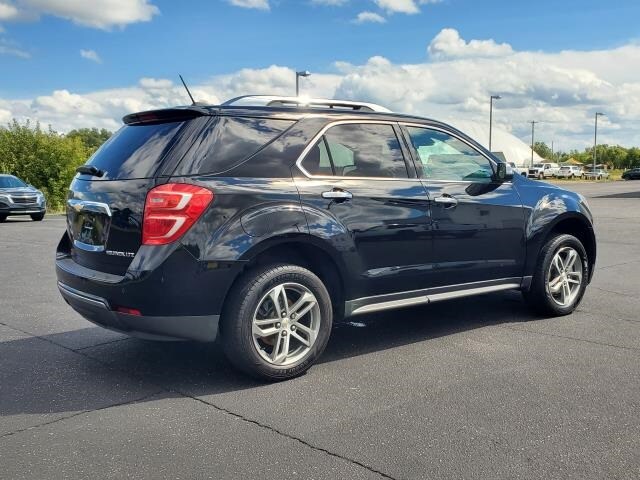2016 Chevrolet Equinox LTZ photo 2