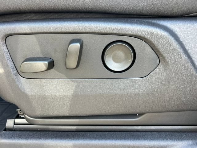 2026 Chevrolet Silverado 1500 ZR2 - Photo 13