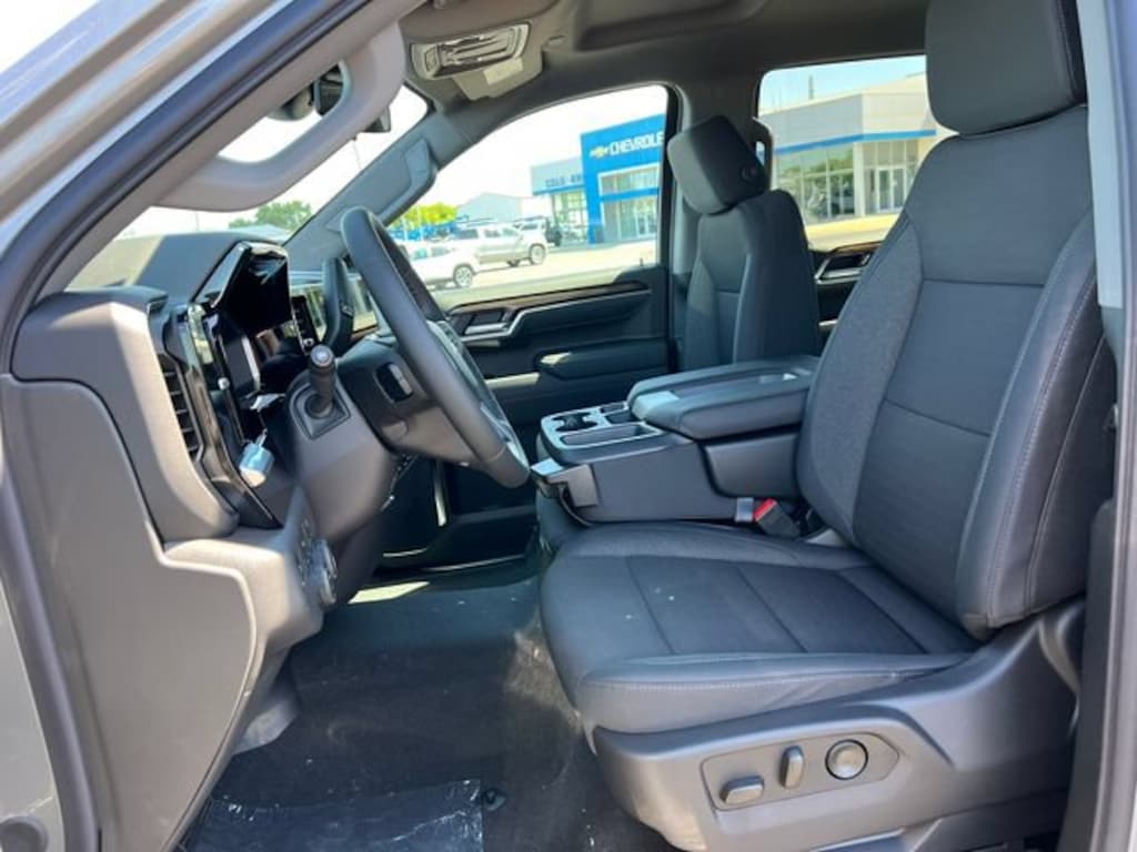 New 2026 Chevrolet Silverado 1500 LT (2FL) Truck