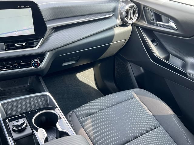 2026 Chevrolet Equinox LT - Photo 27