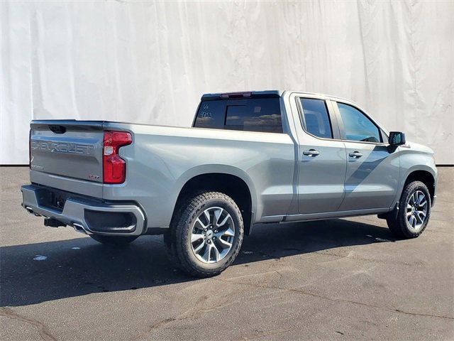 2026 Chevrolet Silverado 1500 RST photo 4