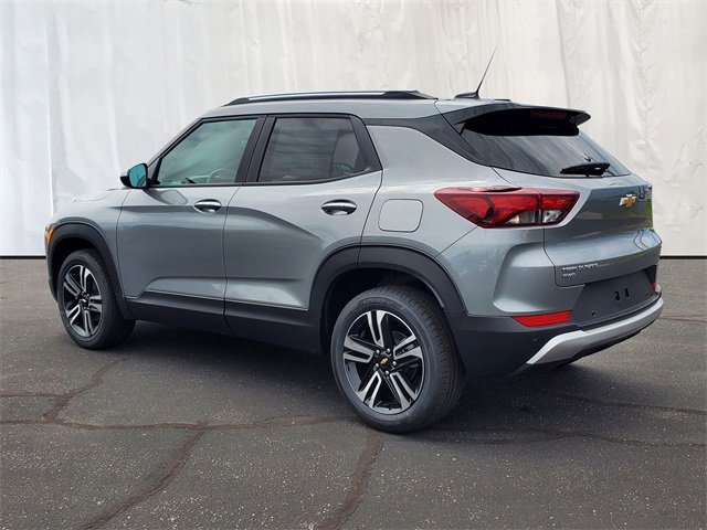 2026 Chevrolet Trailblazer LT photo 3