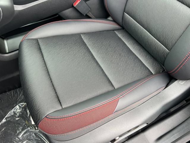 2027 Chevrolet Equinox RS - Photo 8