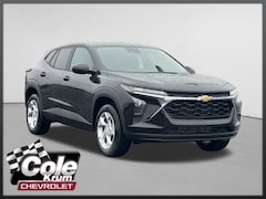 2026 Chevrolet Trax LS SUV