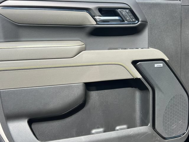 2026 Chevrolet Silverado 1500 ZR2 - Photo 17