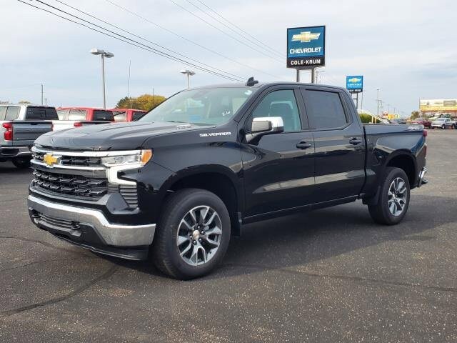2026 Chevrolet Silverado 1500 LT photo 2
