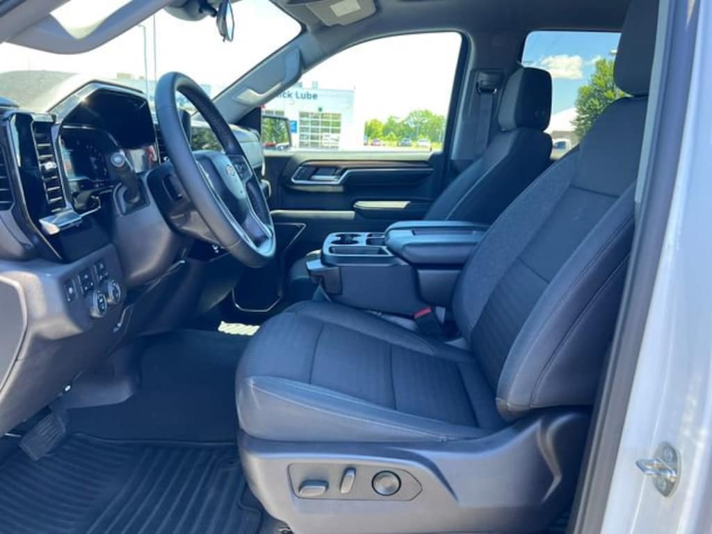 Used 2024 Chevrolet Silverado 1500 LT Truck