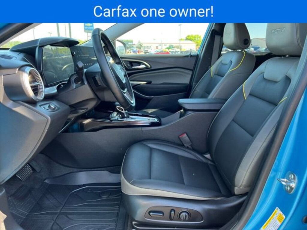 Used 2025 Chevrolet Trax Activ SUV