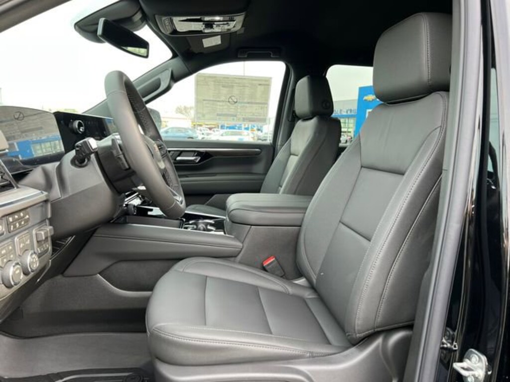 New 2026 Chevrolet Suburban LT SUV