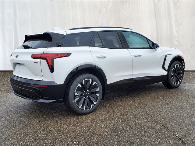 2024 Chevrolet Blazer EV RS photo 4