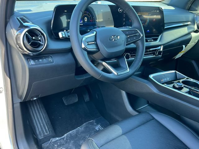 2026 Chevrolet Equinox LT - Photo 14