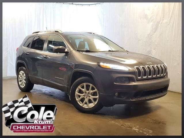 2016 Jeep Cherokee Latitude's photo