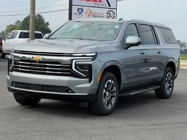 2026 Chevrolet Suburban LT - Photo 44
