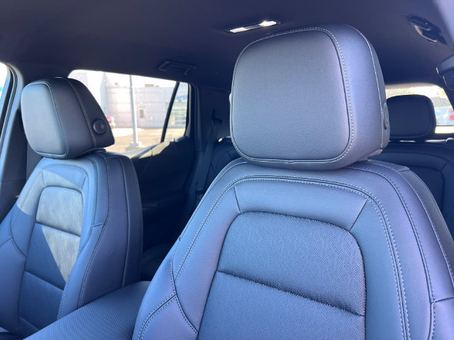 2027 Chevrolet Equinox LT - Photo 9
