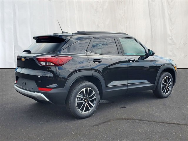 2026 Chevrolet Trailblazer LT photo 4