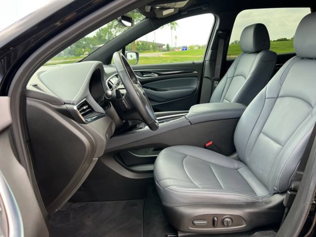 Used 2024 Buick Enclave Essence SUV