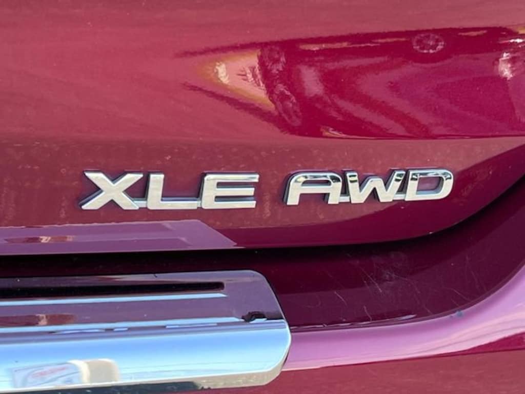 Used 2022 Toyota Highlander XLE