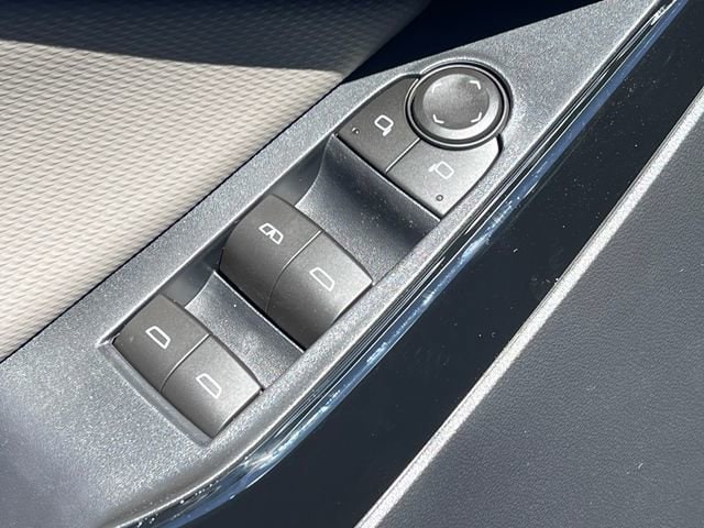 2026 Chevrolet Equinox LT - Photo 13