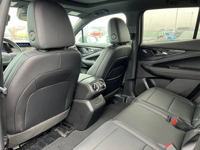 2026 Chevrolet Blazer EV LT - Photo 35