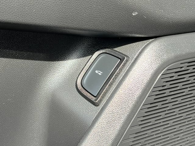 2026 Chevrolet Equinox LT - Photo 15