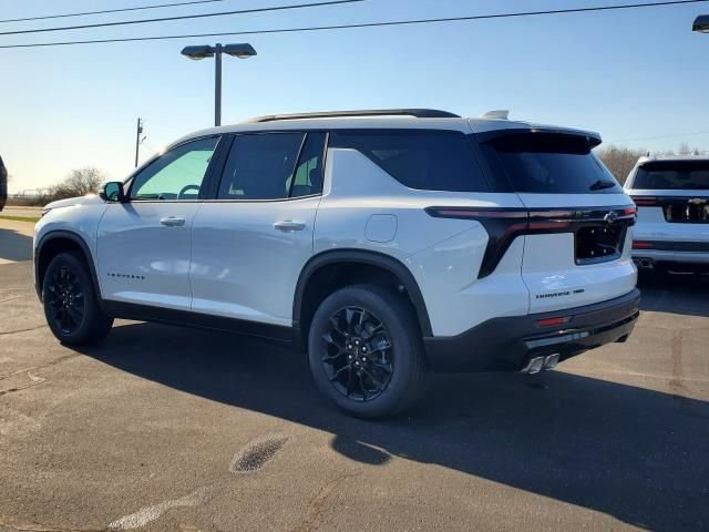 2026 Chevrolet Traverse photo 3