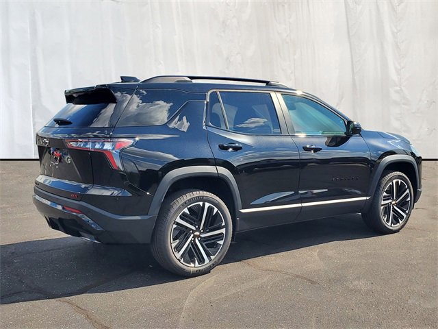 2026 Chevrolet Equinox RS photo 3