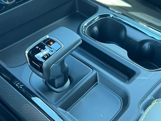2026 Chevrolet Silverado 1500 ZR2 - Photo 32