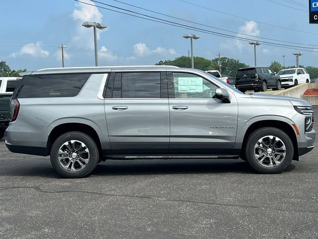 2026 Chevrolet Suburban LT - Photo 47