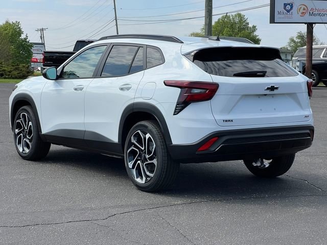 2026 Chevrolet Trax RS - Photo 8