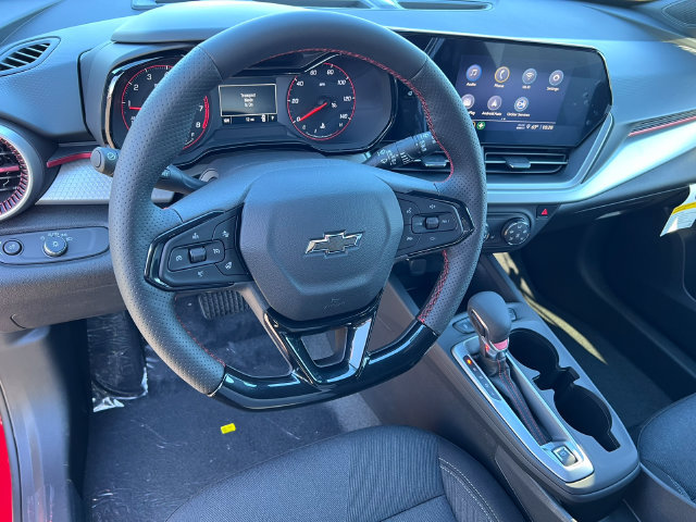 2026 Chevrolet Trax RS - Photo 10